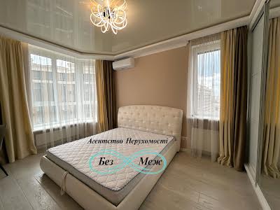 квартира по адресу Мартинова просп., 12