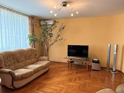 квартира по адресу Киев, Казанская ул., 18