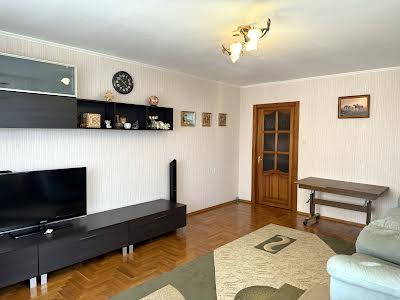 квартира за адресою Братів Зерових вул. (Червонопартизанська), 14-Б