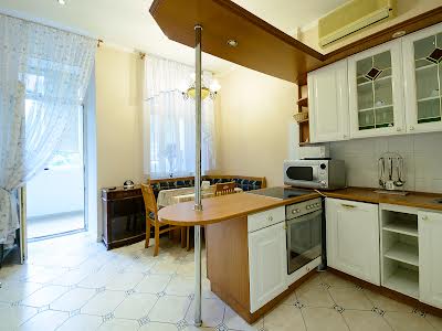 квартира по адресу Банковая ул., 3