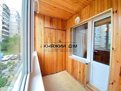 квартира по адресу Ларисы Руденко ул., 13