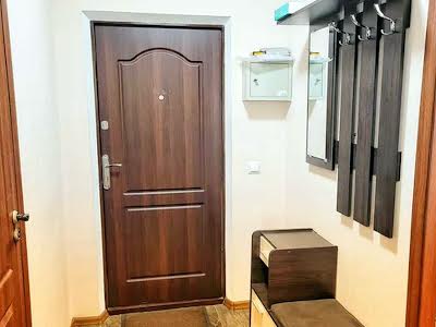 квартира по адресу Софии Русовой ул., 7