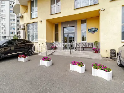 квартира за адресою Світла вул., 3д