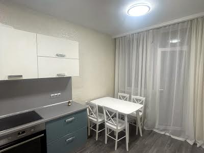 квартира за адресою Драгоманова вул., 2