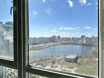 квартира по адресу Ревуцкого ул., 40-Б