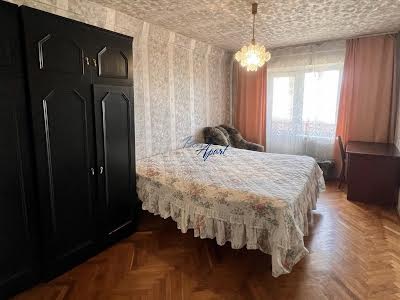квартира по адресу Озёрная ул., 30/51