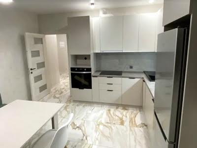 квартира по адресу Олеся Бердника ул., 1-Г