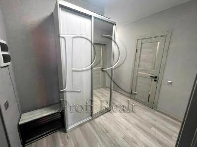 квартира за адресою с. Гатне, Оптимістична вул., 1