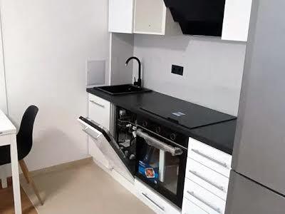 квартира по адресу Салютная ул., 2к18