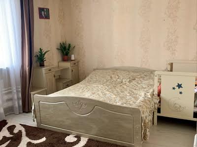квартира за адресою Подільська вул., 3
