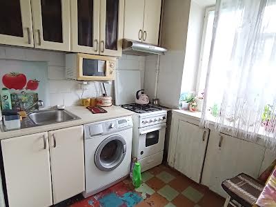кімната за адресою Чорних Запорожців вул. (Петра Запорожця), 3