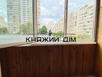 квартира по адресу Ларисы Руденко ул., 13