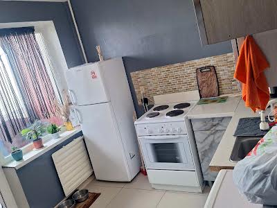 квартира за адресою Санаторна вул., 18