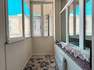 квартира за адресою Велика Васильківська вул. (Червоноармійська), 40