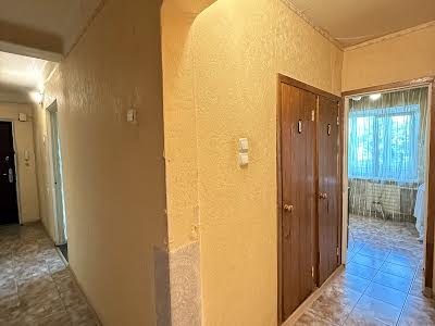 квартира по адресу Академика Булаховского ул., 28-В