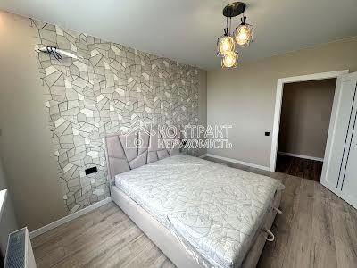 квартира за адресою Миру вул., 21