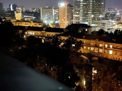 квартира по адресу Круглоуниверситетская ул., 18/2
