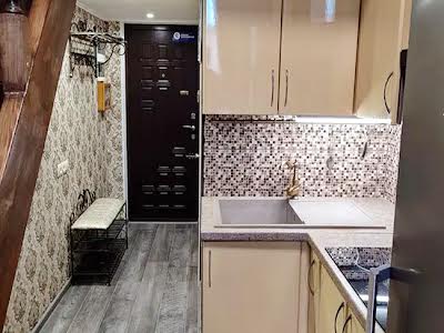 квартира по адресу 10-го Апреля ул., 10