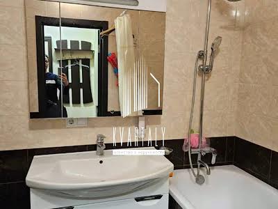 квартира по адресу Кондратюка Юрия ул., 5