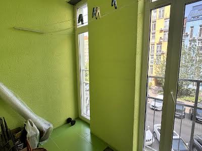 квартира за адресою Регенераторна вул., 4 к15