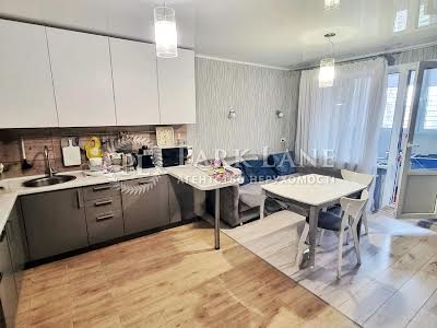 квартира за адресою Ясинуватський пров., 11