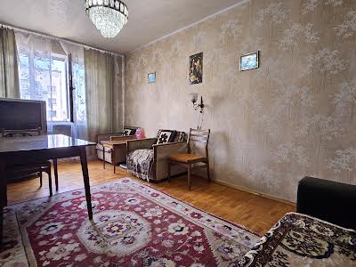 квартира по адресу Левка Лукьяненко ул. (Маршала Тимошенко), 1-Д