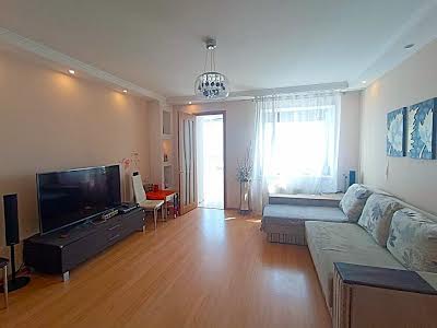 квартира за адресою Пастера вул., 2