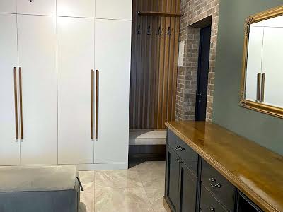 квартира за адресою Федора Ернста вул., 6