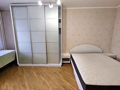 квартира за адресою Бориса Гмирі вул., 9-В