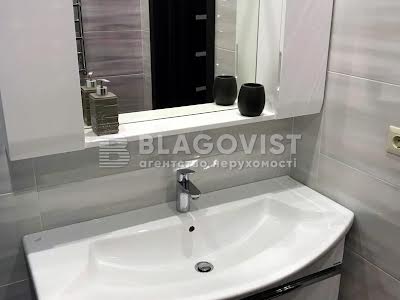 квартира по адресу Олевская ул., 5