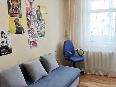 квартира по адресу Героев Днепра ул., 42-Б