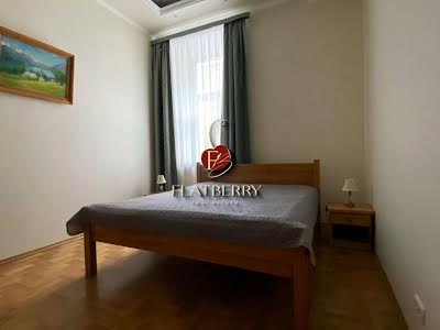квартира за адресою Рейтарська вул., 20/24