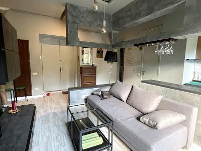 квартира за адресою Лютеранська вул., 17
