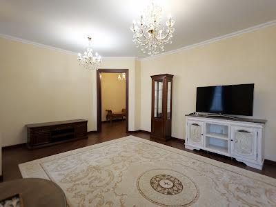 квартира по адресу Леси Украинки бульв., 7-А