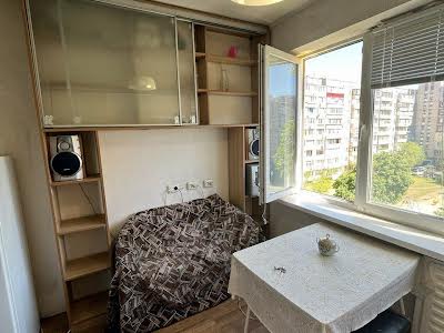 квартира по адресу Романа Шухевича просп. (Ватутина), 6А