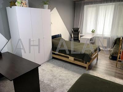 квартира за адресою Радистів вул., 30