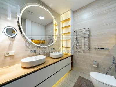 квартира за адресою Буслівська вул., 12