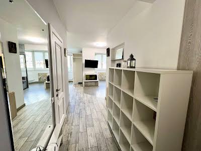 квартира за адресою Щаслива вул., 50