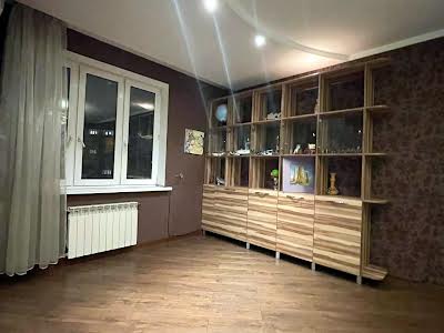 квартира за адресою Урлівська вул., 11/44