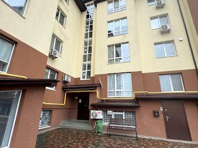 квартира за адресою Райдужна вул., 90
