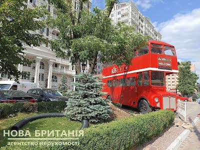 квартира за адресою Михайла Максимовича вул. (Онуфрія Трутенка), 28
