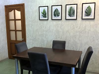 квартира по адресу Миколы Бажана просп., 16