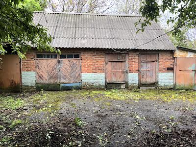 участок по адресу провулок Садовий, 1