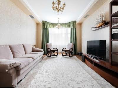будинок за адресою Золочівська