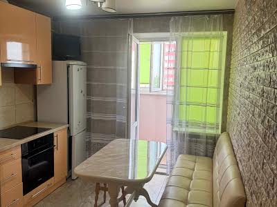 квартира за адресою Сергія Москаленка вул. (Красовського), 49