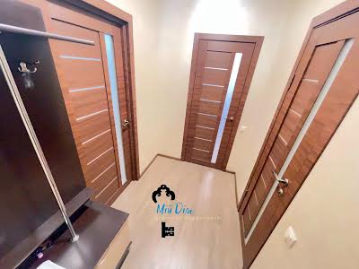 квартира за адресою Боголюбова вул., 33