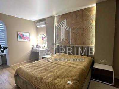 будинок за адресою Центральна вул., 19