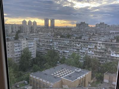 квартира за адресою Ованеса Туманяна вул., 3