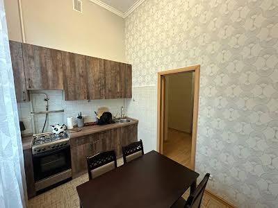 квартира за адресою Шовковична вул., 16-Б