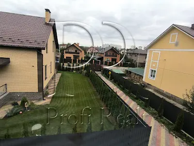 дом по адресу Кленовая ул.